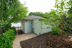 3121 S Harriet Ave, Minneapolis, MN 55408 - Photo 9