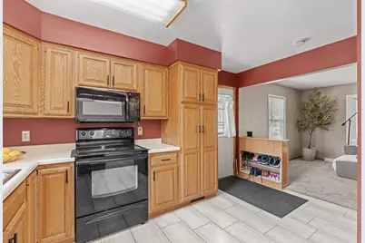 8730 Portland Avenue S, Bloomington, MN 55420 - Photo 9