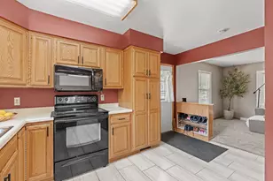 8730 Portland Ave S, Bloomington, MN 55420 - Photo 9