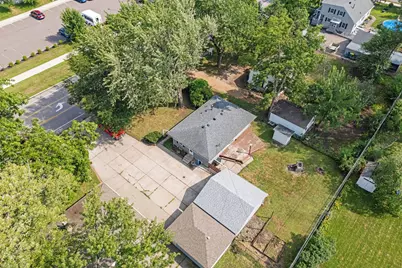 8730 Portland Avenue S, Bloomington, MN 55420 - Photo 27
