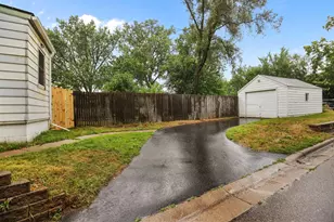 5000 Fairview Ave N, Crystal, MN 55429 - Photo 17