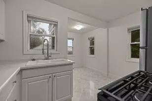 5000 Fairview Ave N, Crystal, MN 55429 - Photo 9