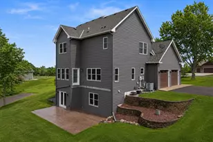 10555 Raven Loop NE, Foley, MN 56329 - Photo 3