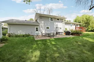 4541 Heritage Hills Cir, Bloomington, MN 55437 - Photo 33