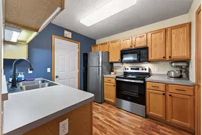 11625 Elmwood Avenue N, Champlin, MN 55316 - Photo 9