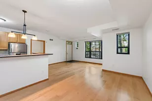 2565 Franklin Ave, Saint Paul, MN 55114 - Photo 5