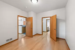 2565 Franklin Ave, Saint Paul, MN 55114 - Photo 19