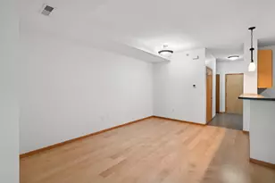 2565 Franklin Ave, Saint Paul, MN 55114 - Photo 9