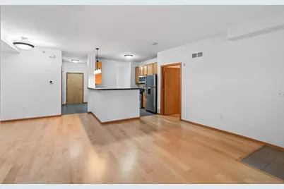 2565 Franklin Avenue #102, Saint Paul, MN 55114 - Photo 11