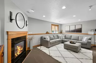 4026 39th St S, Moorhead, MN 56560 - Photo 33