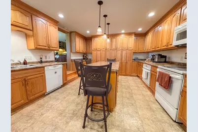1907 S Lake Irving Drive SW, Bemidji, MN 56601 - Photo 17