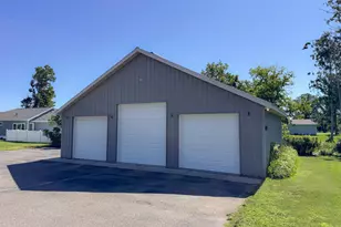1907 S Lake Irving Dr SW, Bemidji, MN 56601 - Photo 13