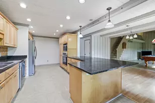 14823 Walker Pl, Minnetonka, MN 55345 - Photo 19