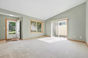 1005 Ivy Ridge Terrace, Buffalo, MN 55313 - Photo 5