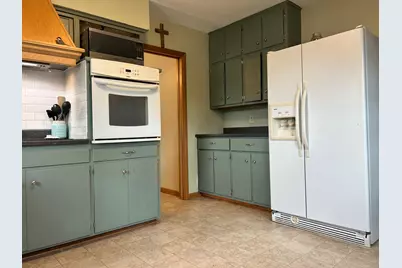 204 Homecrest Avenue SE, Wadena, MN 56482 - Photo 5