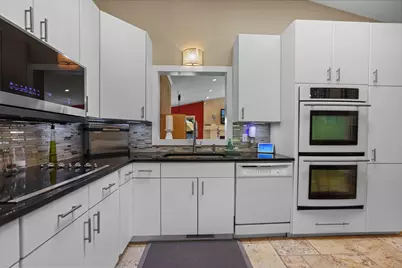 283 Capitol View Avenue, Roseville, MN 55113 - Photo 15