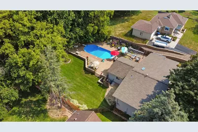 283 Capitol View Avenue, Roseville, MN 55113 - Photo 3