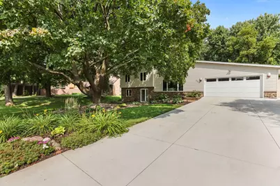 283 Capitol View Avenue, Roseville, MN 55113 - Photo 35