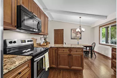 7835 Berkshire Lane N, Maple Grove, MN 55311 - Photo 11
