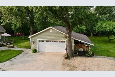 17262 130th Avenue NE, Thief River Falls, MN 56701 - Photo 5