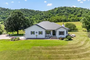 42112 State Hwy 30, Rushford, MN 55971 - Photo 3