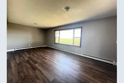 25748 County Highway 1, Morgan, MN 56266 - Photo 7