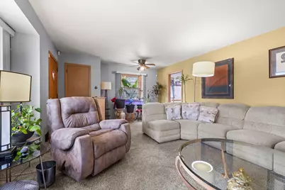 6701 Regent Avenue N, Brooklyn Center, MN 55429 - Photo 5