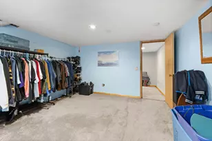 6701 Regent Ave N, Brooklyn Center, MN 55429 - Photo 29