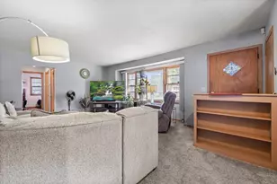 6701 Regent Ave N, Brooklyn Center, MN 55429 - Photo 7