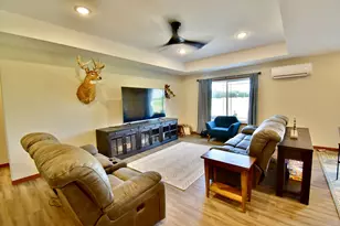 44913 N Sauk View Dr, Sauk Centre Township, MN 56378 - Photo 11