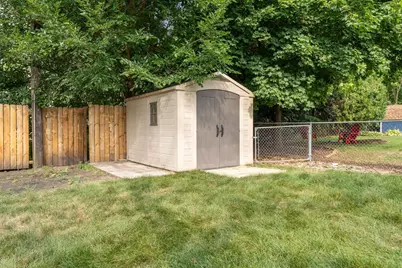 2930 Bay Street, Wayzata, MN 55391 - Photo 33