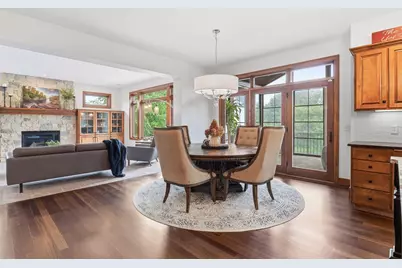 10053 Trails End Road, Chanhassen, MN 55317 - Photo 31