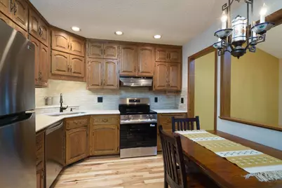 563 Sterling Street S, Maplewood, MN 55119 - Photo 11