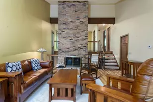 563 Sterling St S, Maplewood, MN 55119 - Photo 5