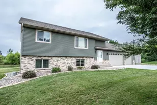 11100 Dupont Ct, Elko New Market, MN 55020 - Photo 3