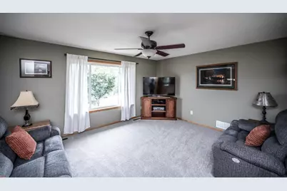 11100 Dupont Court, Elko New Market, MN 55020 - Photo 13