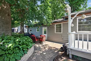 1037 Orkla Dr, Golden Valley, MN 55427 - Photo 27