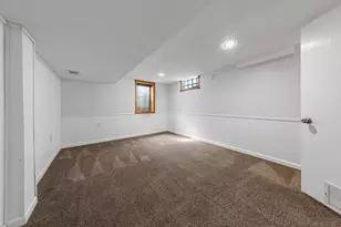 814 11th St NW, Rochester, MN 55901 - Photo 31