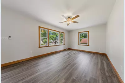 814 11th Street NW, Rochester, MN 55901 - Photo 11