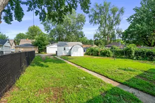 4338 James Ave N, Minneapolis, MN 55412 - Photo 17