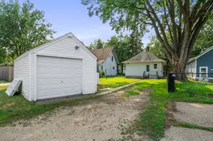4338 James Ave N, Minneapolis, MN 55412 - Photo 19