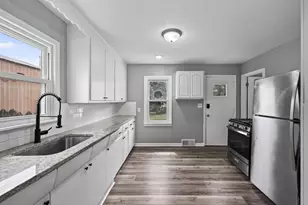 474 Hopkins St, Saint Paul, MN 55130 - Photo 9
