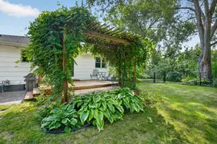 507 N Maple St, Chaska, MN 55318 - Photo 17
