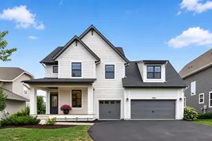 9960 Arrowwood Trl, Woodbury, MN 55129 - Photo 1