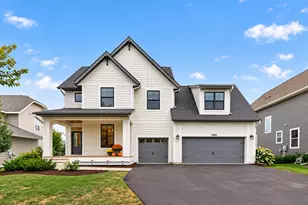 9960 Arrowwood Trl, Woodbury, MN 55129 - Photo 1
