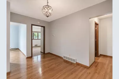 127 Higbie Avenue E, Minnesota Lake, MN 56068 - Photo 15
