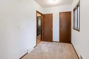 127 Higbie Ave E, Minnesota Lake, MN 56068 - Photo 21