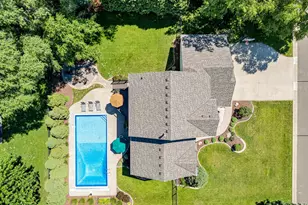 1289 Bucher Ave, Shoreview, MN 55126 - Photo 3
