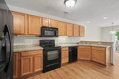 1495 Riverpointe Road #F, Watertown, MN 55388 - Photo 9