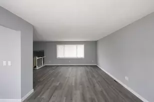 7797 Woodpark Blvd, Woodbury, MN 55125 - Photo 5